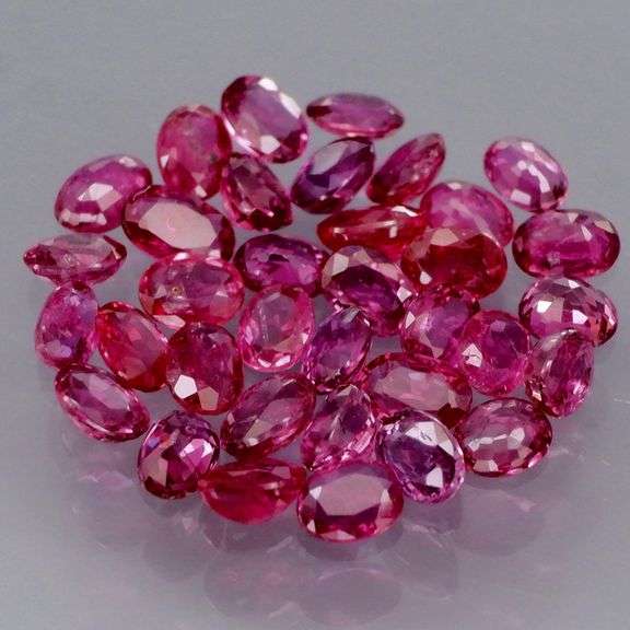 Collectors 3.35ct violet red Ruby set -Untreated!!!