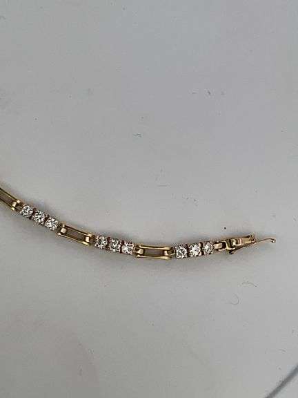 CERTIFIED  18K YELLOW GOLD DIAMOND BRACLCELT