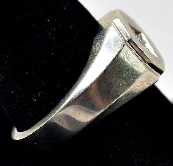 Men's Thick Band Ring with Cz Gemstone in Sterling Silver