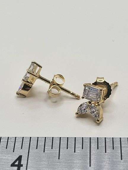 Stunning 14K Gold Lab-Grown Diamond Earrings – Exceptional 1.69 CT