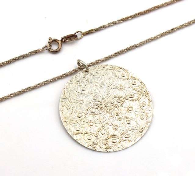 Group lot of Vintage 925 sterling silver 8 necklaces