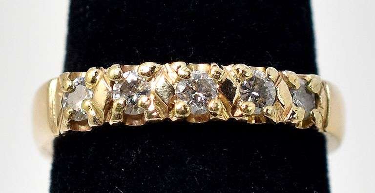 Stunning 14K Yellow Gold Diamond Ring  Band