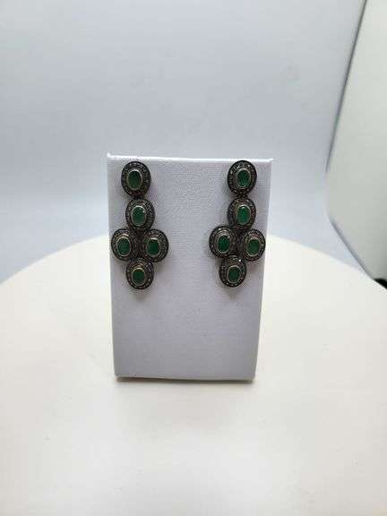 Handmade Elegant Earrings with Natural Colombian Emeralds and Diamond Accents