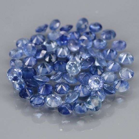 Eye catching 3.70ct denim blue Sapphire set