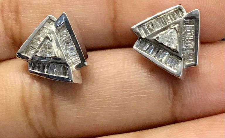 14K White Gold Emerald Cut Diamond Cluster Earring
