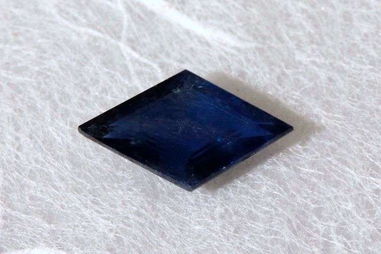 Art Deco Inspired Natural Sapphire