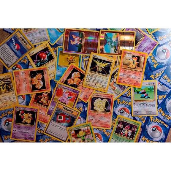 100 Pokémon Card Lot with Legendary Ultra Rare