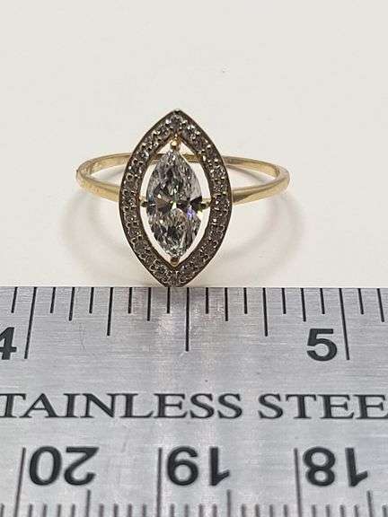 14K gold with 1.10 ctw pearl shape D, VVS1 lab grown diamond ring