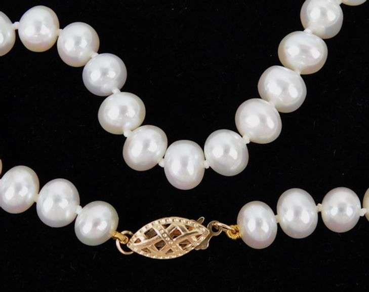 Elegant Cultured Pearls with 14K Gold Clasp