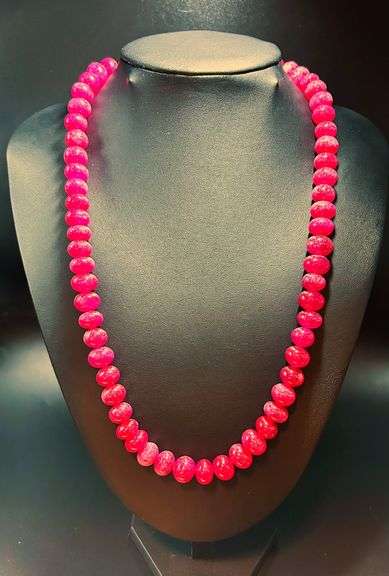 Beautiful Large 649.5 Ct Mined From The Earth Ruby Necklace