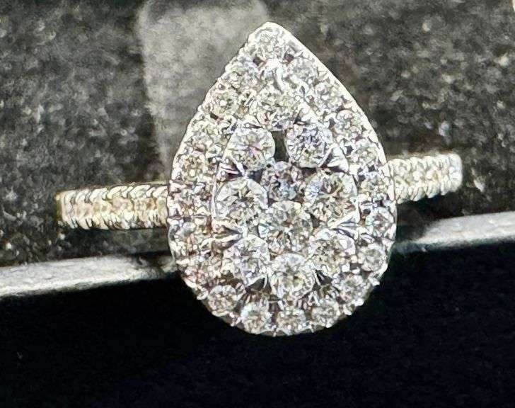 14K Yellow Gold Diamond Ring