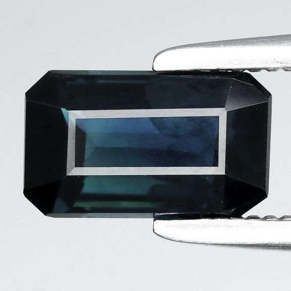 Heated only! 1.07ct deep blue Burmese Sapphire!!!