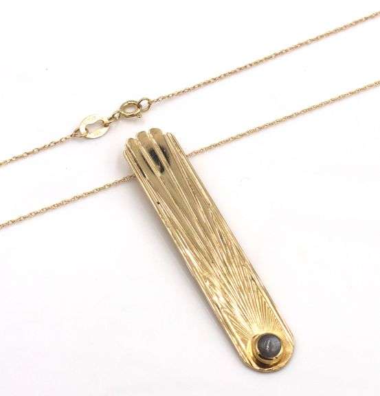 14kt Yellow gold blue star sapphire cab pendant on chain