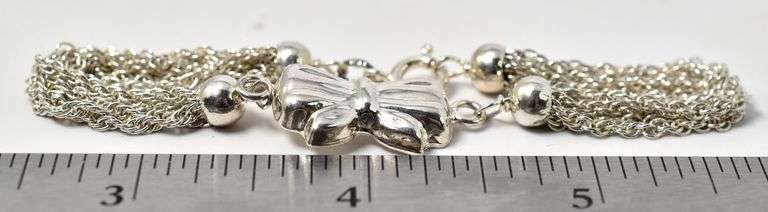 Bow Designed Bracelet in Sterling Silver