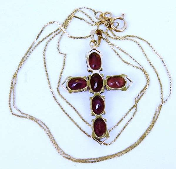 14K Garnet Cross & Chain