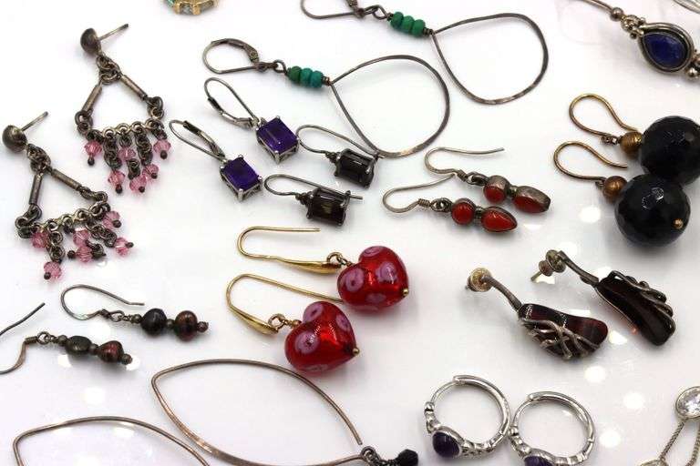 Vintage 925 sterling silver group lot of earrings