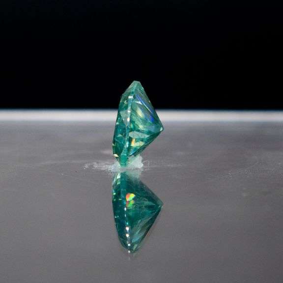 Sparkling Huge 6.95 Ct Sparkling Deep Mint Green Lab Simulated Diamond Solitaire