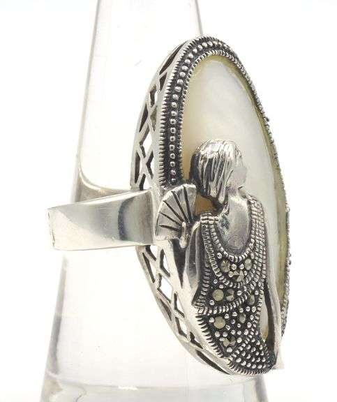 925 Sterling silver mother of pearl marcasite art deco ring