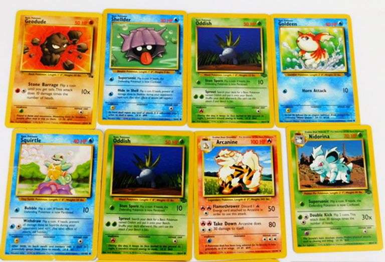 12 Vintage Pokémon Cards