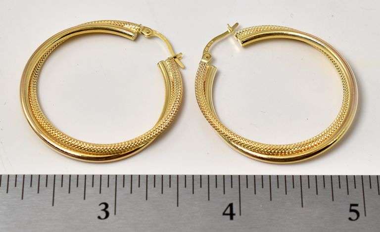 Amazing 10k Yellow Gold Texturized Hoop Earrings