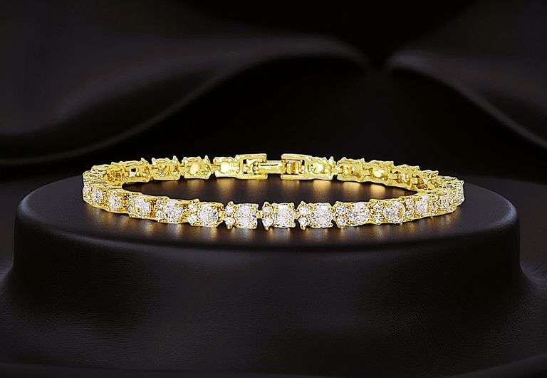 18 Kt Yellow Gold Plated 7.25 Ctw Lab Simulated Diamond Tennis Bracelet
