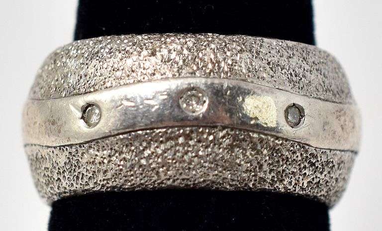 Textured Band Ring with Three Gemstones in Sterling Silver