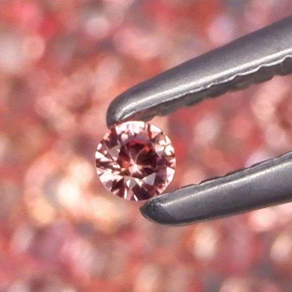 Brilliant 2.55ct diamond cut padparadsha Sapphire set