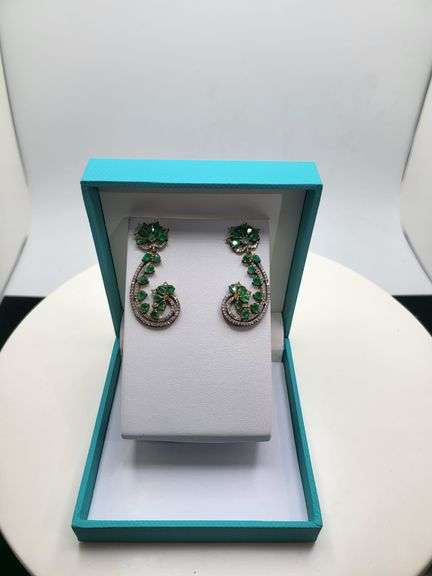 Handmade Elegant Earrings with 5.0ct Natural Colombian Emeralds & 1.5ct Diamond Accents