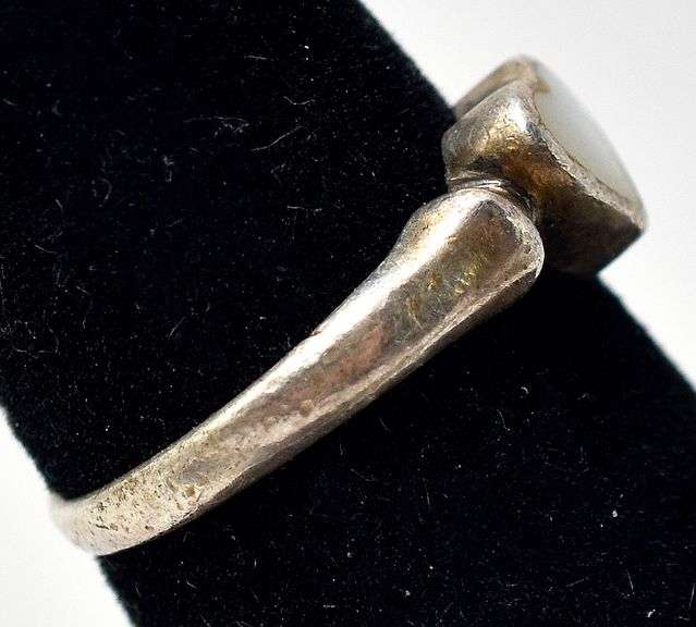 Mother of Pearl Heart Ring in Sterling Silver