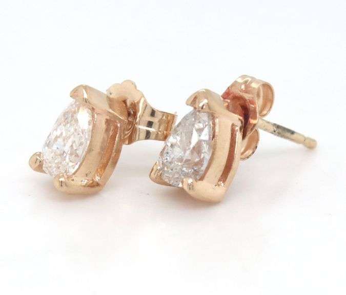 14kt Yellow gold 1ctw pear shaped diamond stud earrings