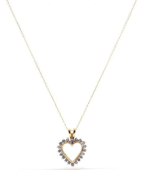 10kt Yellow gold diamond heart shaped pendant on chain