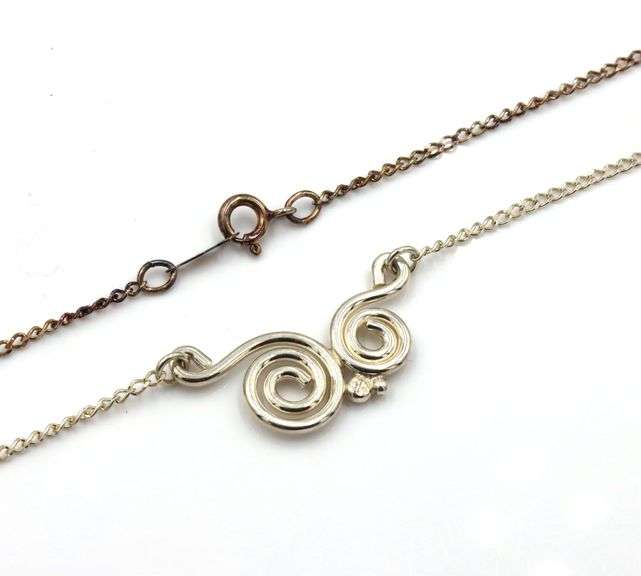 Group lot of Vintage 925 sterling silver 8 necklaces