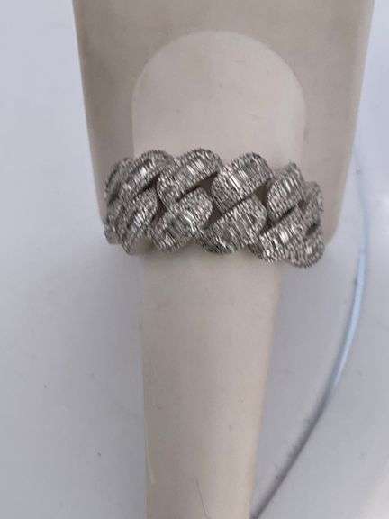 CERTTIED BRAND NEW 14K WHITE GOLD DIAMOND RING/ BAND