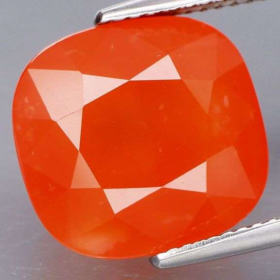 Get ready to be surprised by this 9.36ct Mexican Agate!