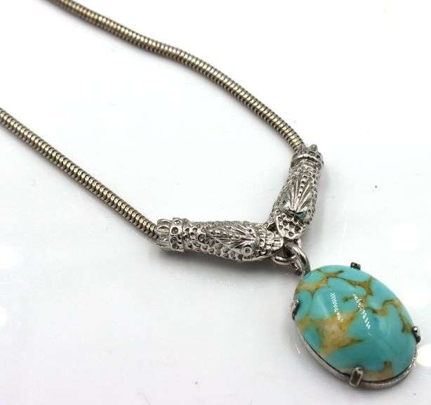 Vintage 925 sterling silver Turquoise pendant on chain