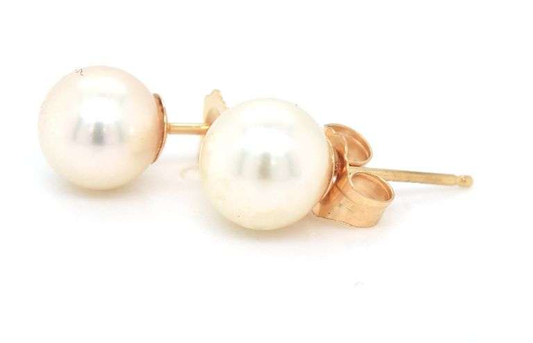 14kt yellow gold 6.5-7mm pearl stud earrings