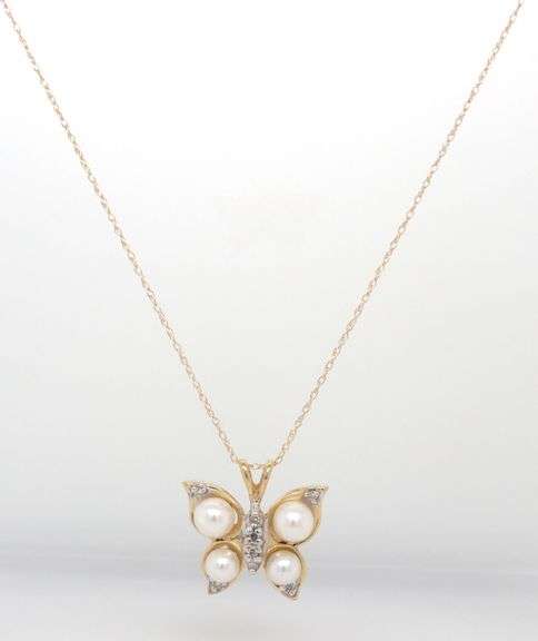 14kt Yellow gold pearl and diamond accent butterfly pendant on chain