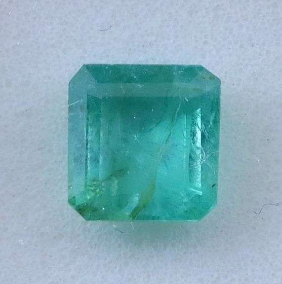 Fantastic color! 1.65ct vibrant green Zambian Emerald