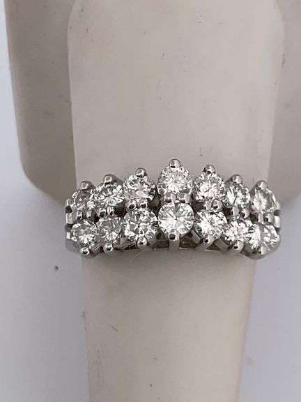 CETIFIED BRAND NEW PLATINUM DIAMOMND RING