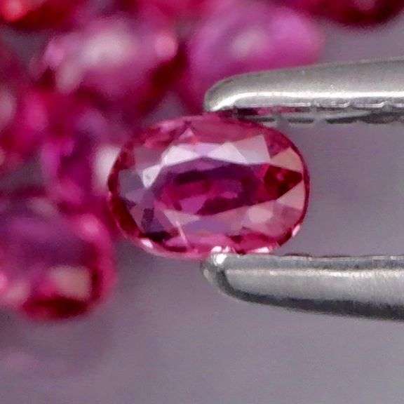 Superb color! 3.33ct set of top violet red Rubies -UNTREATED!