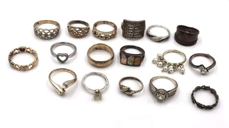 Group lot of Vintage 925 sterling silver rings
