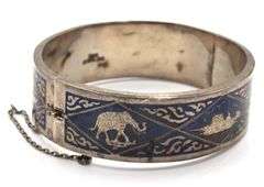 Vintage 1950s Siam sterling silver and niello Enamel hinged bangle