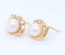 14kt Yellow gold 6mm pearl and diamond accent earrings