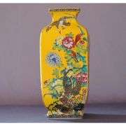 Chinese Famille Rose Porcelain Vase