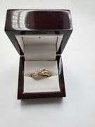 14k yellow gold diamond band, size 10 -4.6 gr