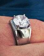 Mens Dazzling 14 Kt Gold Plated Ring