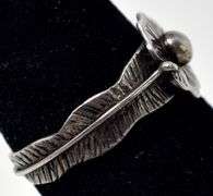 Flower Ring with Leaf Designed Band in Sterling Silver