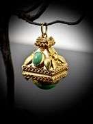 Gorgeous Heavy 18K Yellow Gold Turquoise Fob/Pendant