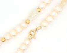 18kt Yellow gold button pearl, white quartz and amethyst gold ball necklace