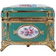 Heart-Shaped Musical Jewelry Trinket Box